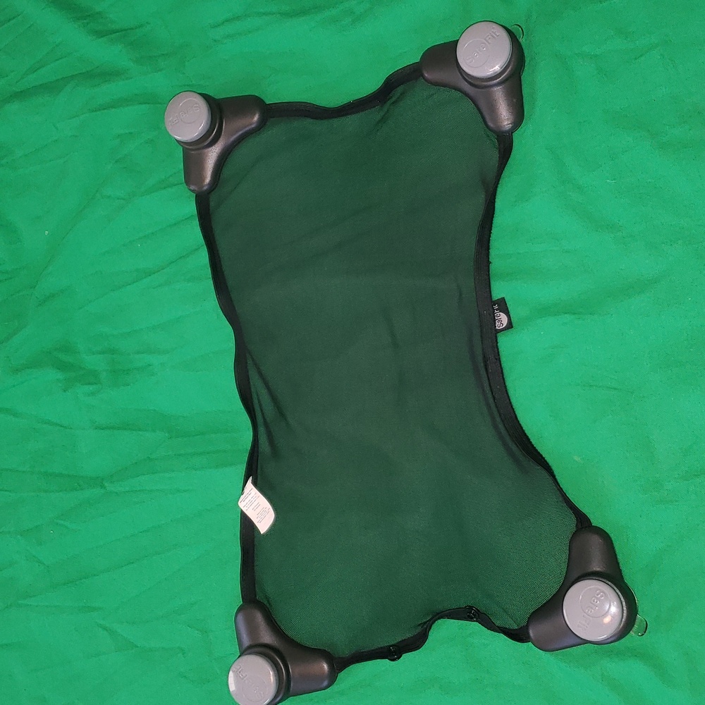 Safe Fit Window Sun Shade Adjust to Fit Car Child Safety 15" x 20"
